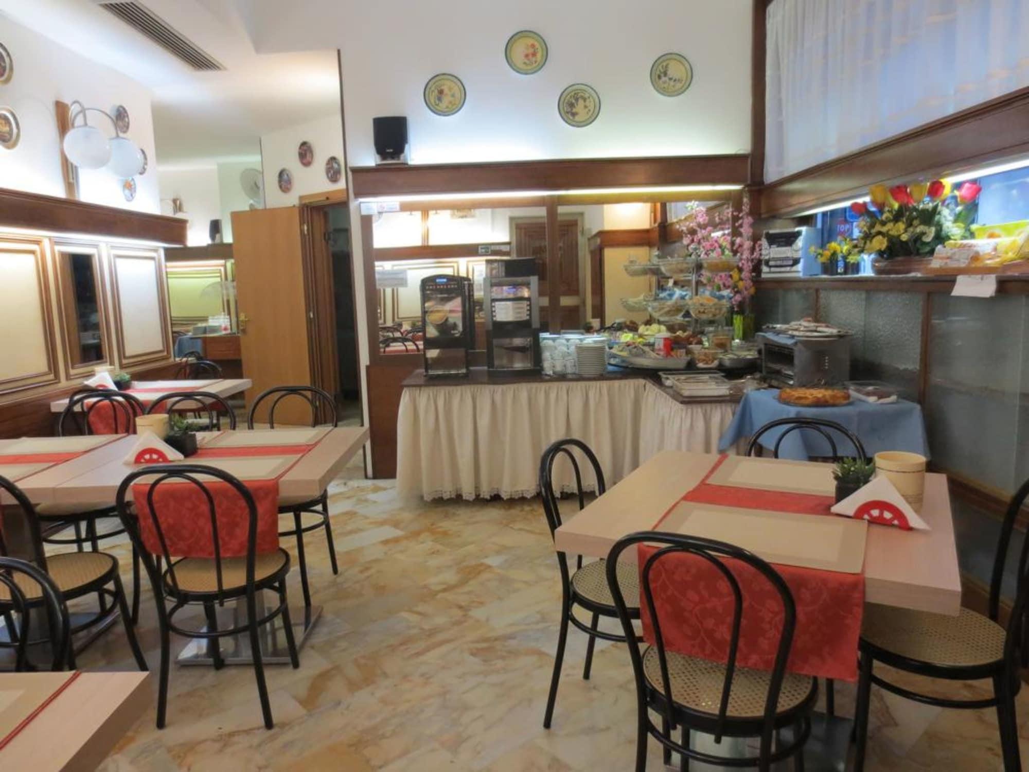 Hotel Italia City Center Mantova Kültér fotó