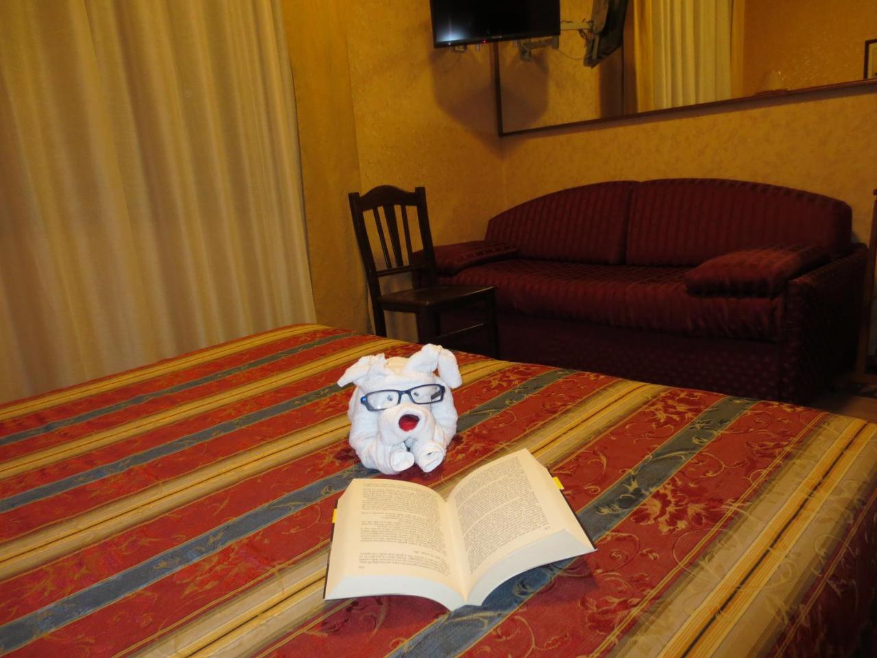 Hotel Italia City Center Mantova Kültér fotó